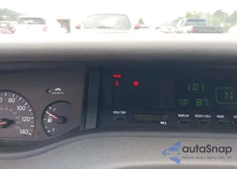 2003 Toyota Avalon Xls z USA, uszkodzony, nr VIN 4T1BF28B83U289548